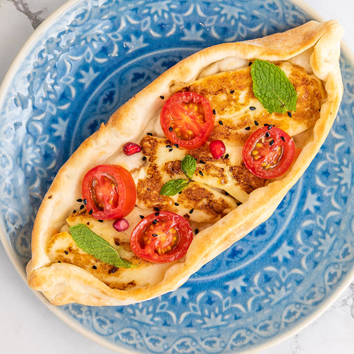 Manakish Halloumi
